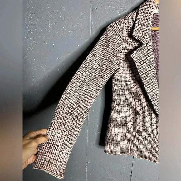 Max Studio NWT pink and gray soft double breasted blazer. Size XSmall - Picture 6 of 9